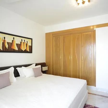 The Penthouse Suites Hotel-2